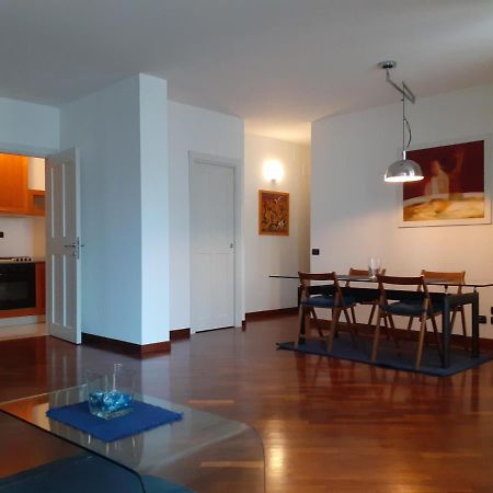 Olimpia Apartment City Center Salerno Exterior photo