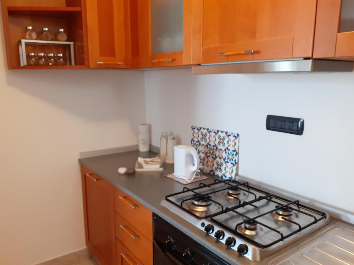 Olimpia Apartment City Center Salerno Exterior photo