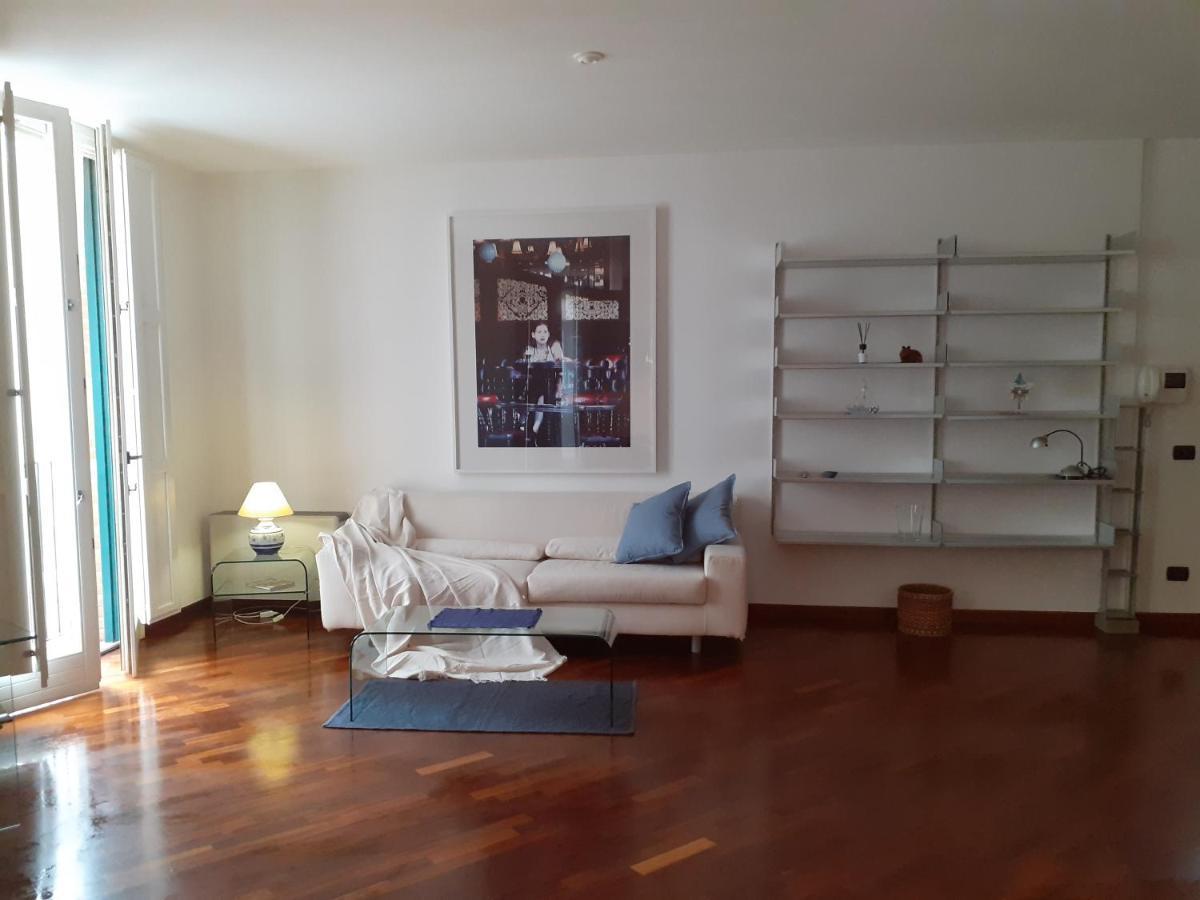 Olimpia Apartment City Center Salerno Exterior photo