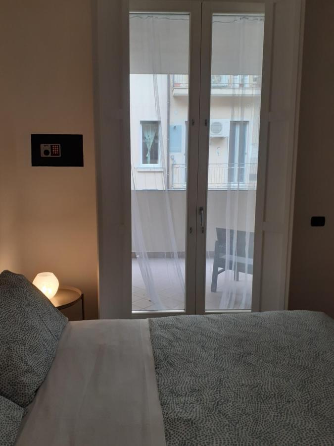 Olimpia Apartment City Center Salerno Exterior photo
